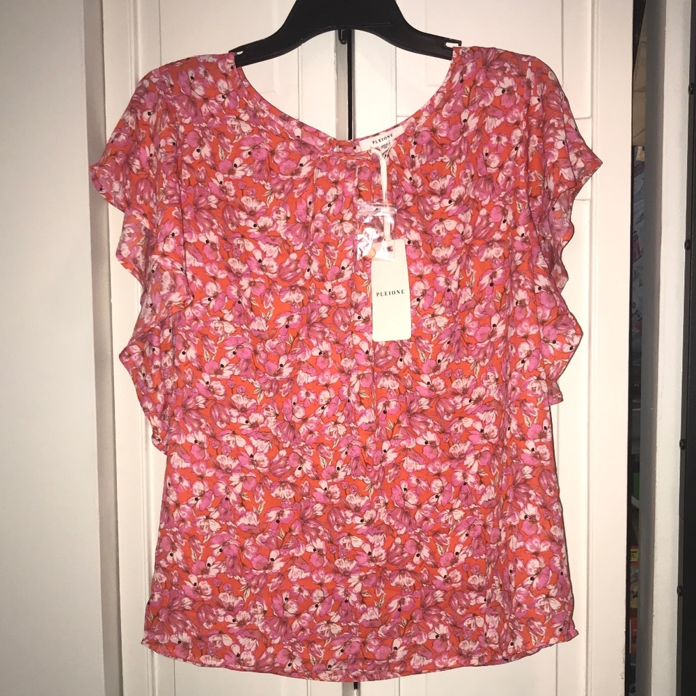 Pleione Floral Flutter Sleeve Top (nwt)